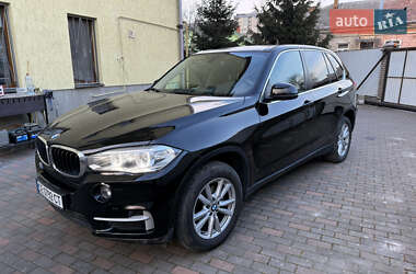 Внедорожник / Кроссовер BMW X5 2016 в Черновцах