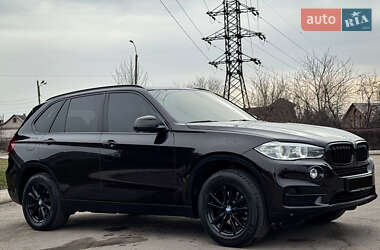 Позашляховик / Кросовер BMW X5 2015 в Дніпрі