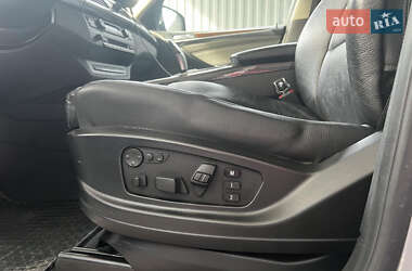 Позашляховик / Кросовер BMW X5 2010 в 
