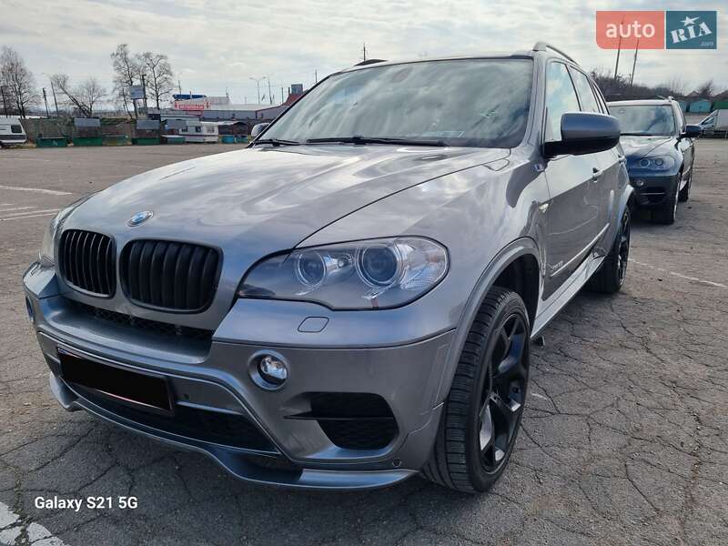 Внедорожник / Кроссовер BMW X5 2012 в 
