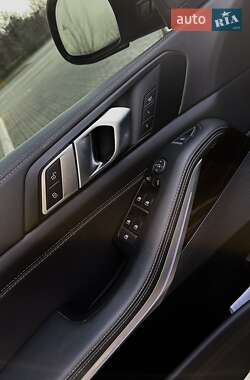 Внедорожник / Кроссовер BMW X5 2022 в Днепре
