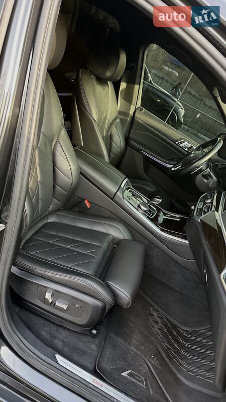 Внедорожник / Кроссовер BMW X5 2022 в Днепре