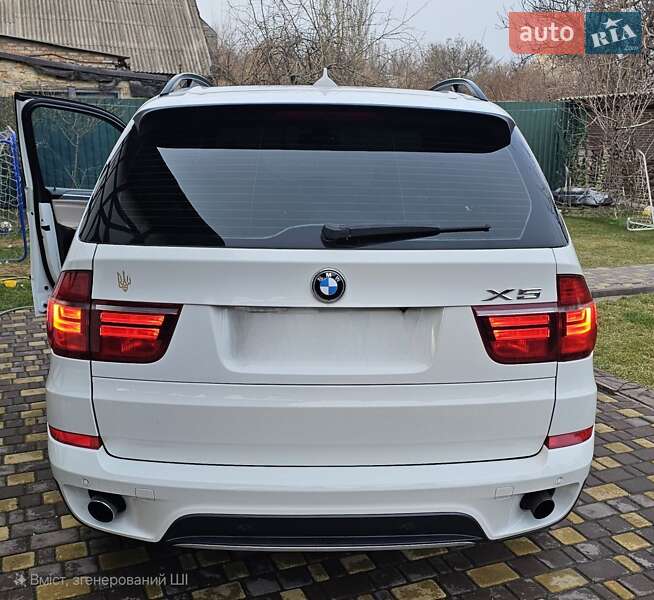 Позашляховик / Кросовер BMW X5 2011 в Запоріжжі