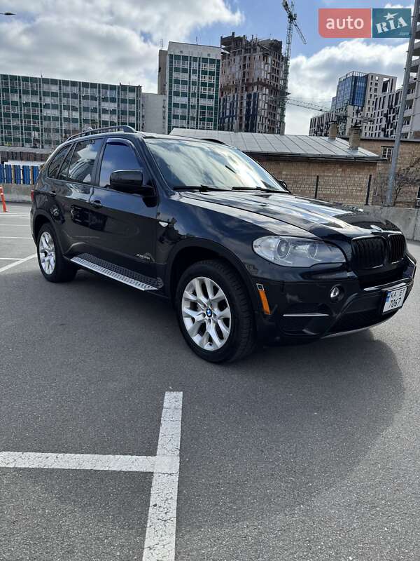 Позашляховик / Кросовер BMW X5 2012 в Києві