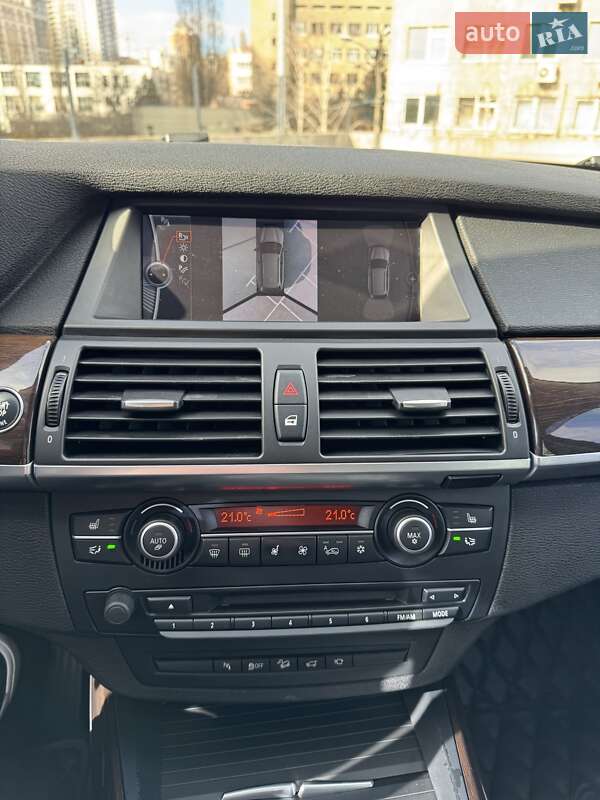 Позашляховик / Кросовер BMW X5 2012 в Києві