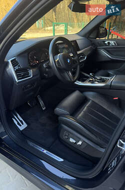 Внедорожник / Кроссовер BMW X5 2019 в 