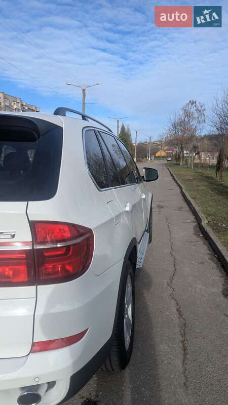 Позашляховик / Кросовер BMW X5 2012 в Калуші фото 10 Позашляховик / Кросовер BMW X5 2012 в Калуші