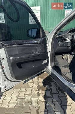 Внедорожник / Кроссовер BMW X5 2012 в 