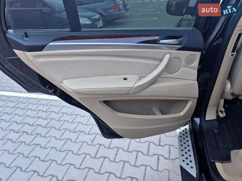 Внедорожник / Кроссовер BMW X5 2012 в Виннице