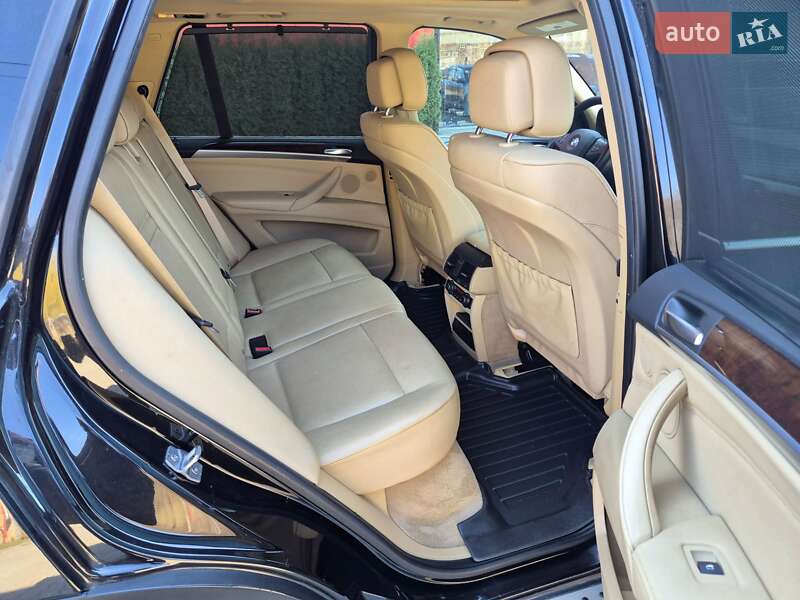 Внедорожник / Кроссовер BMW X5 2012 в Виннице