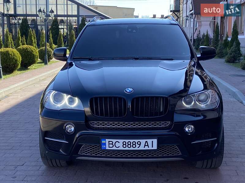 BMW X5 2011
