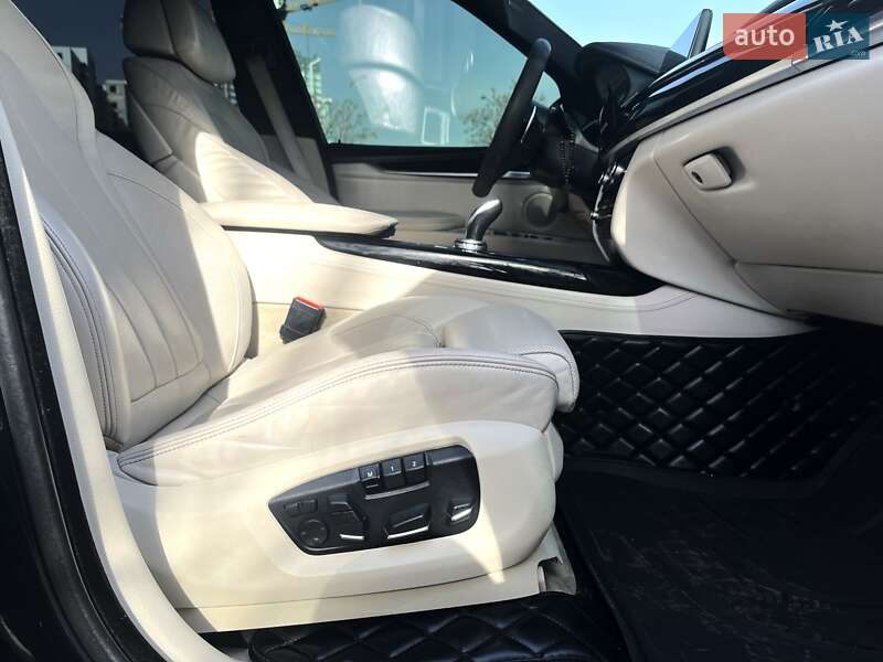 Внедорожник / Кроссовер BMW X5 2014 в Одессе