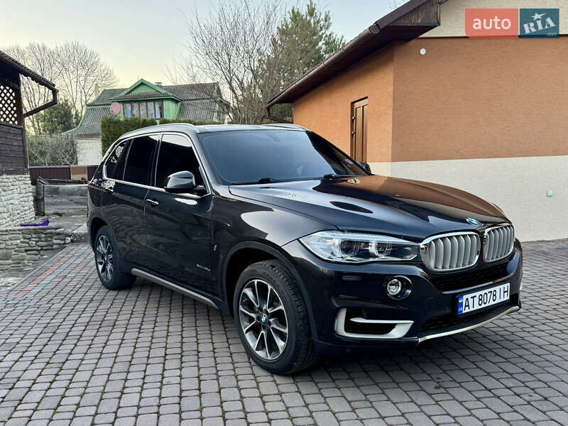Позашляховик / Кросовер BMW X5 2017 в Коломиї
