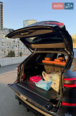 Позашляховик / Кросовер BMW X5 2022 в 