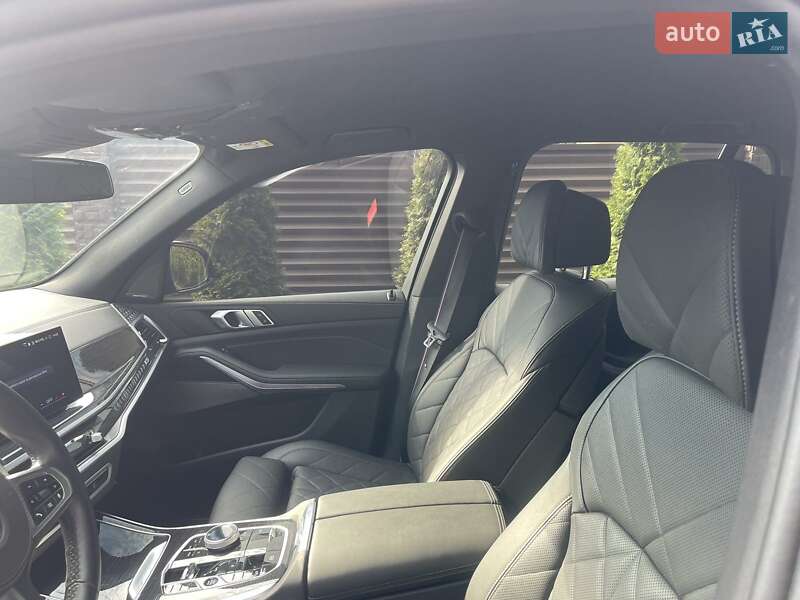 Позашляховик / Кросовер BMW X5 2024 в Тернополі