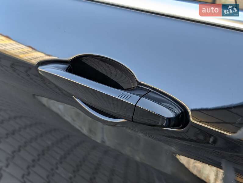 Позашляховик / Кросовер BMW X5 2015 в Косові