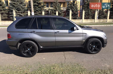 Позашляховик / Кросовер BMW X5 2004 в 