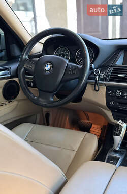 Внедорожник / Кроссовер BMW X5 2009 в 