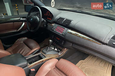 Внедорожник / Кроссовер BMW X5 2002 в 