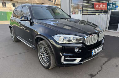 Позашляховик / Кросовер BMW X5 2014 в 