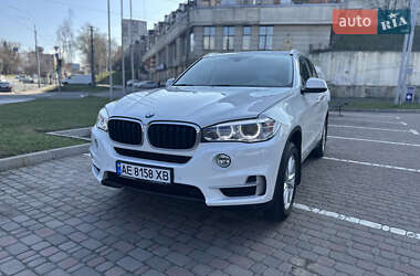 Внедорожник / Кроссовер BMW X5 2015 в 