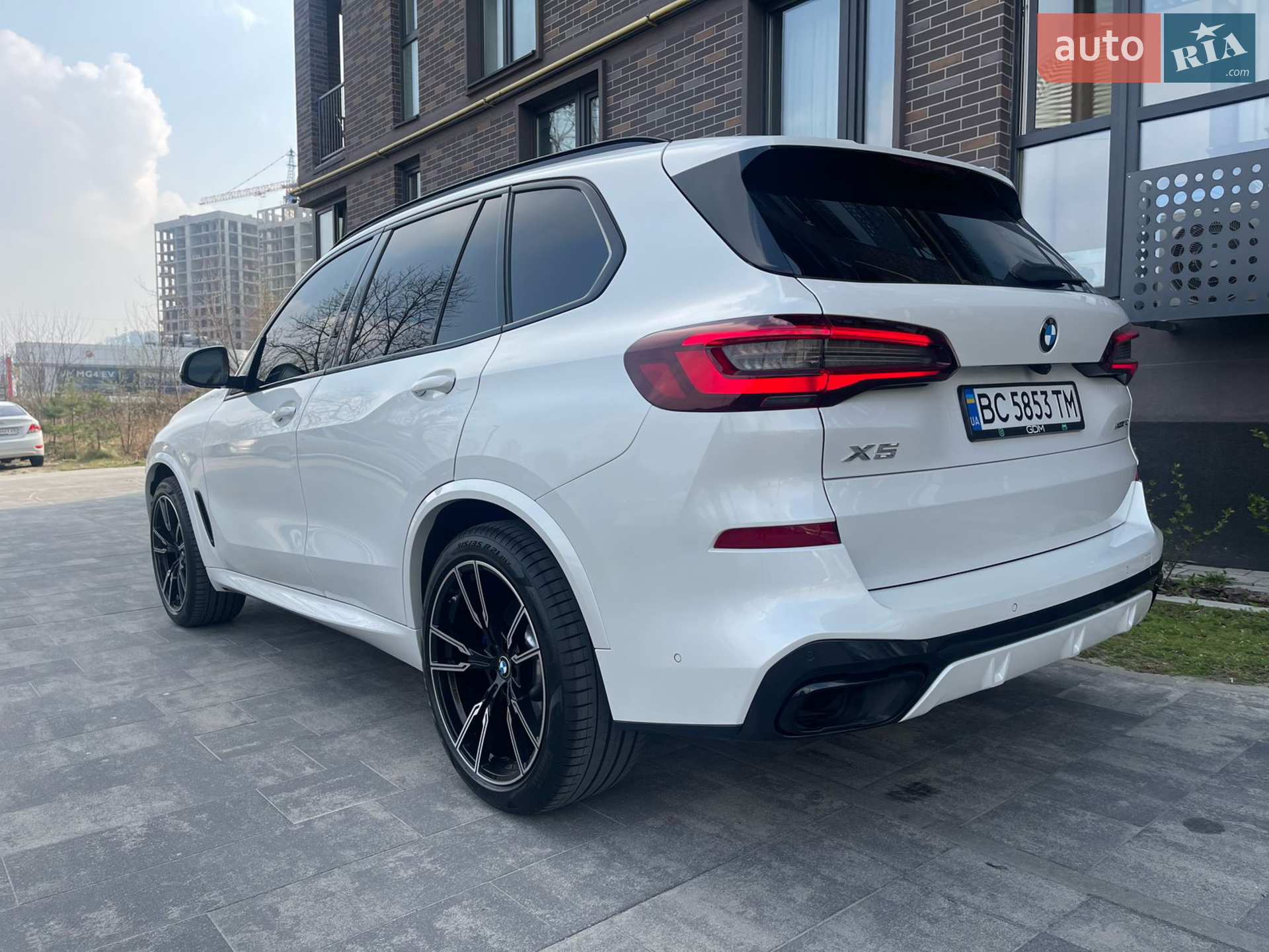 2022 BMW X5 - мініатюра 3
