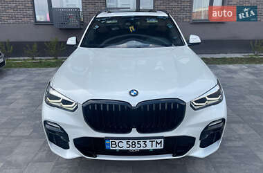 Позашляховик / Кросовер BMW X5 2022 в 