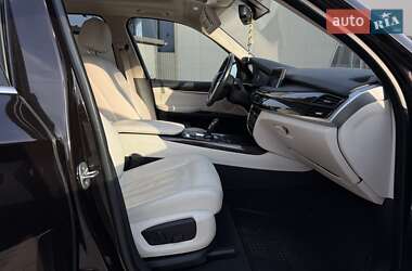 Внедорожник / Кроссовер BMW X5 2015 в 