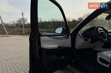 Внедорожник / Кроссовер BMW X5 2015 в 