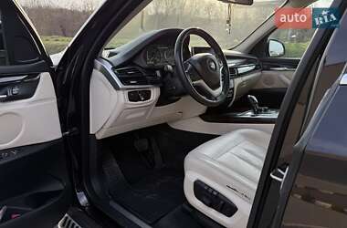 Внедорожник / Кроссовер BMW X5 2015 в 