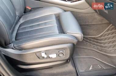 Внедорожник / Кроссовер BMW X5 2019 в 