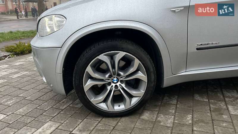 Позашляховик / Кросовер BMW X5 2012 в Львові