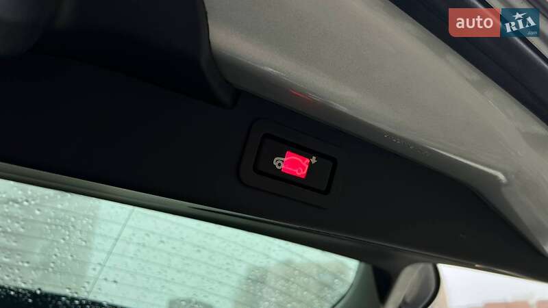 Позашляховик / Кросовер BMW X5 2012 в Львові