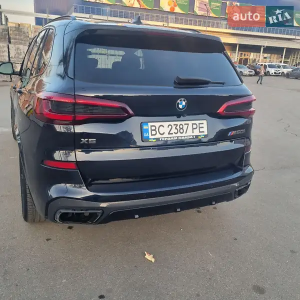 BMW X5 2021