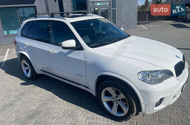 Внедорожник / Кроссовер BMW X5 2012 в 