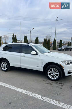 Внедорожник / Кроссовер BMW X5 2014 в 