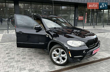 Внедорожник / Кроссовер BMW X5 2012 в 