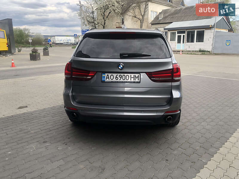 Позашляховик / Кросовер BMW X5 2017 в Ужгороді фото 4 Позашляховик / Кросовер BMW X5 2017 в Ужгороді