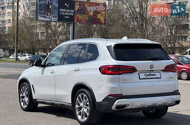 Внедорожник / Кроссовер BMW X5 2019 в 