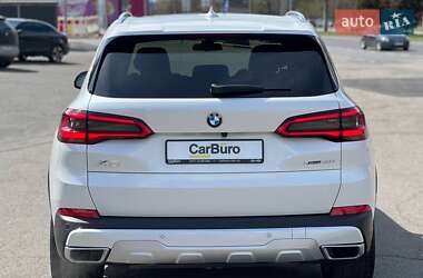 Внедорожник / Кроссовер BMW X5 2019 в 