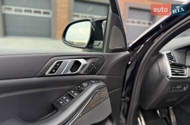 Позашляховик / Кросовер BMW X5 2019 в 