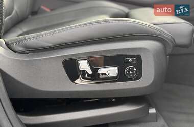 Позашляховик / Кросовер BMW X5 2019 в 
