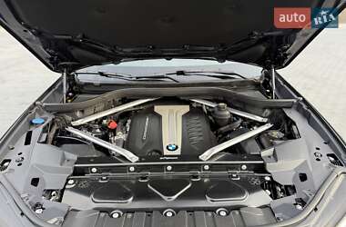 Позашляховик / Кросовер BMW X5 2019 в 