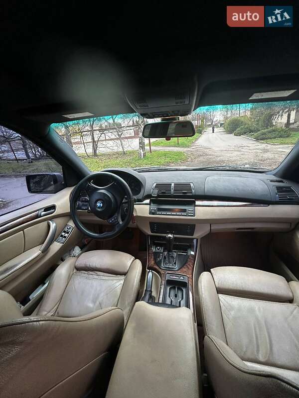 Внедорожник / Кроссовер BMW X5 2005 в Днепре