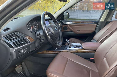Внедорожник / Кроссовер BMW X5 2011 в 