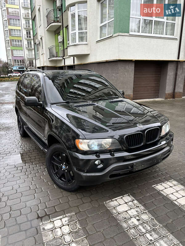 Внедорожник / Кроссовер BMW X5 2001 в 