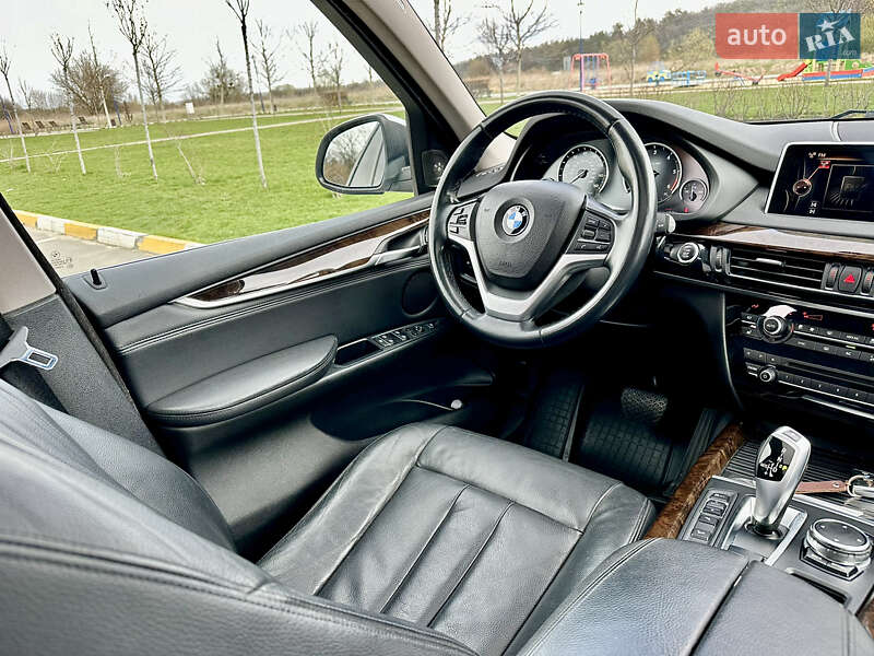 Позашляховик / Кросовер BMW X5 2015 в Києві фото 22 Позашляховик / Кросовер BMW X5 2015 в Києві