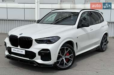 Внедорожник / Кроссовер BMW X5 2022 в 