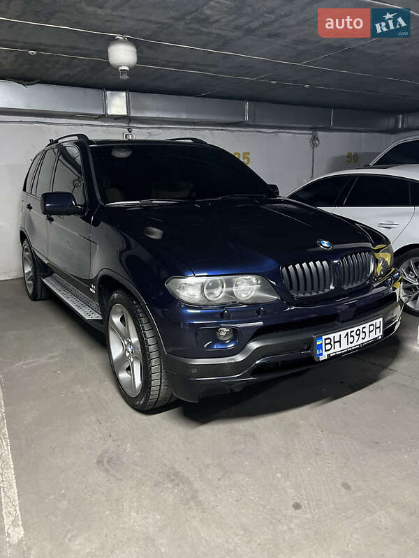 Внедорожник / Кроссовер BMW X5 2004 в 