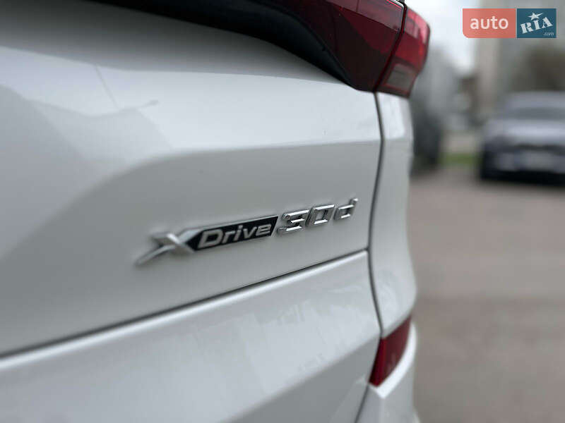 Внедорожник / Кроссовер BMW X5 2022 в Днепре